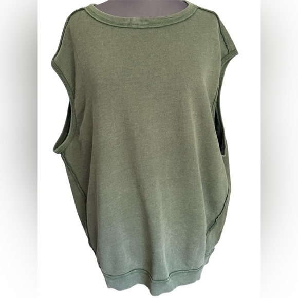 We The Free Dakota Vest in Cilantro Green - Picture 3 of 8